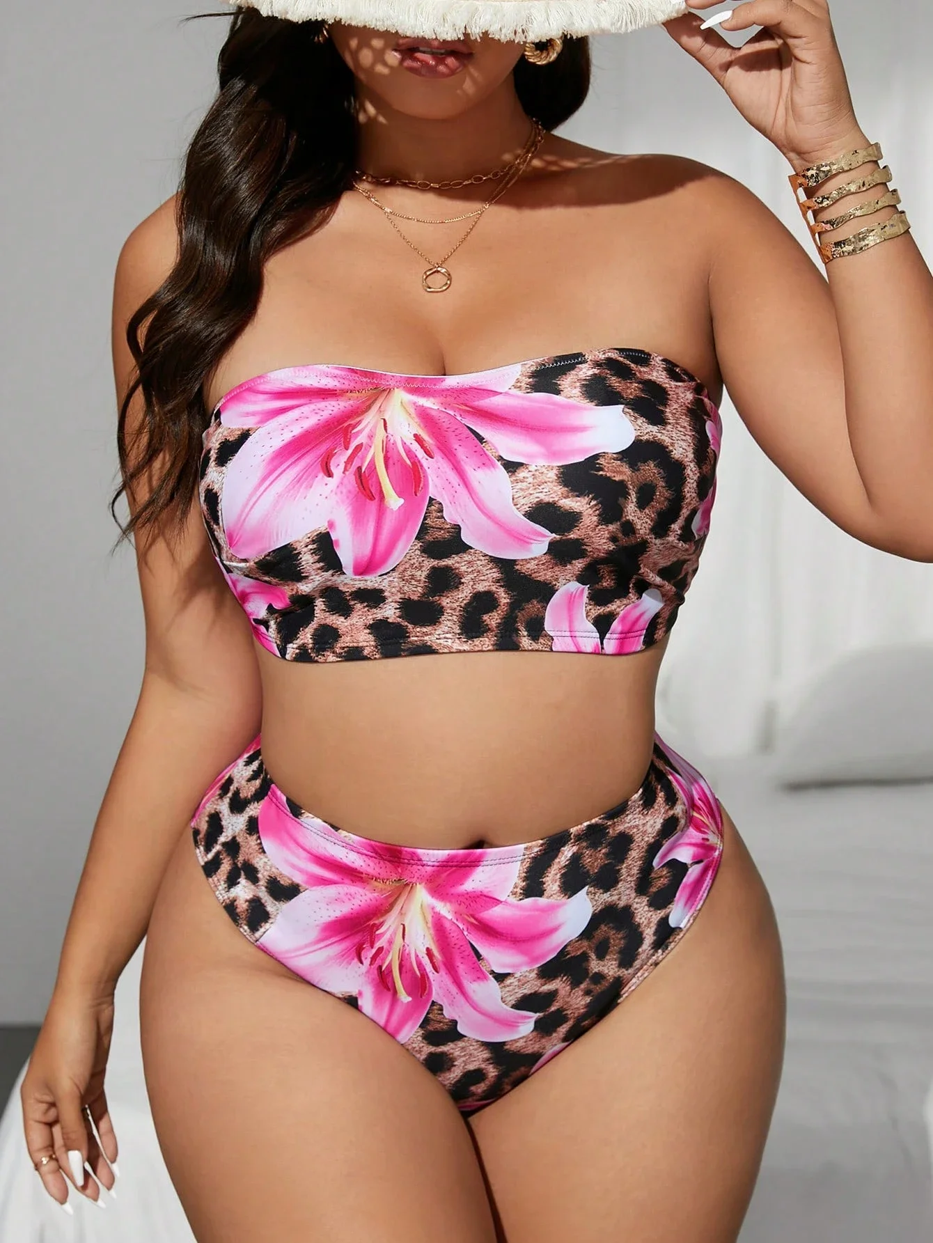 

Plus Size Leopard Print Floral Bikini Set For Beach Vacation