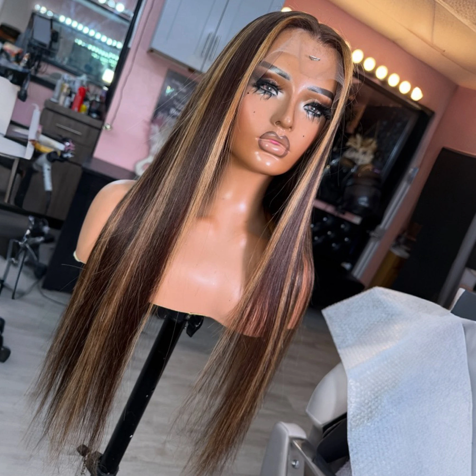 

613 Honey Blonde Highlight Color Straight 13X4 HD Full Lace Frontal Wigs For Black Women Preplpucked Bleached Knots Baby Hair