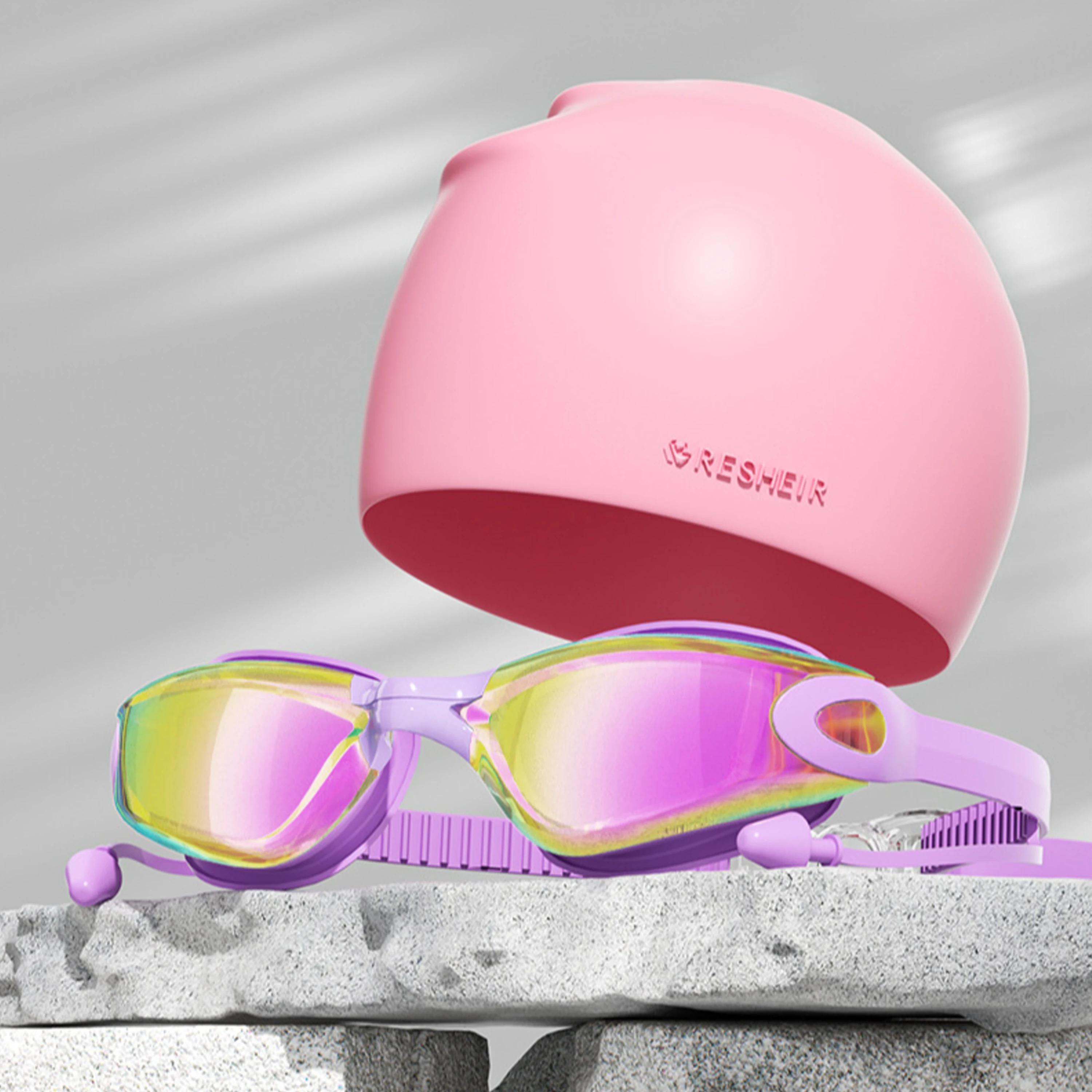 Schwimmbrille für Erwachsene, Badekappen, hochauflösende wasserdichte und beschlagfreie Brille für Herren und Damen, Badekappen-Set aus Silikon