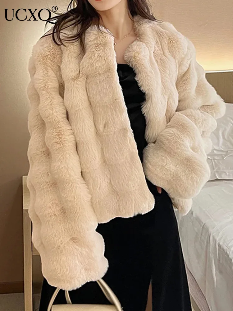 UCXQ Fashion Faux Fur Coat Korean Style Covered Button Unique Texture White Elegant Women's Coat Women 2024 Autumn Winter 3C1832