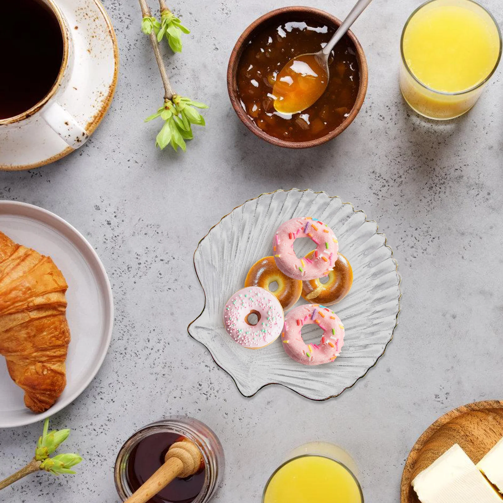 

1Pcs Glass Plate Creative Shell Shape Plate High Quality Glass Material Non Toxic Strong Texture Perfect for Breakfast Dessert