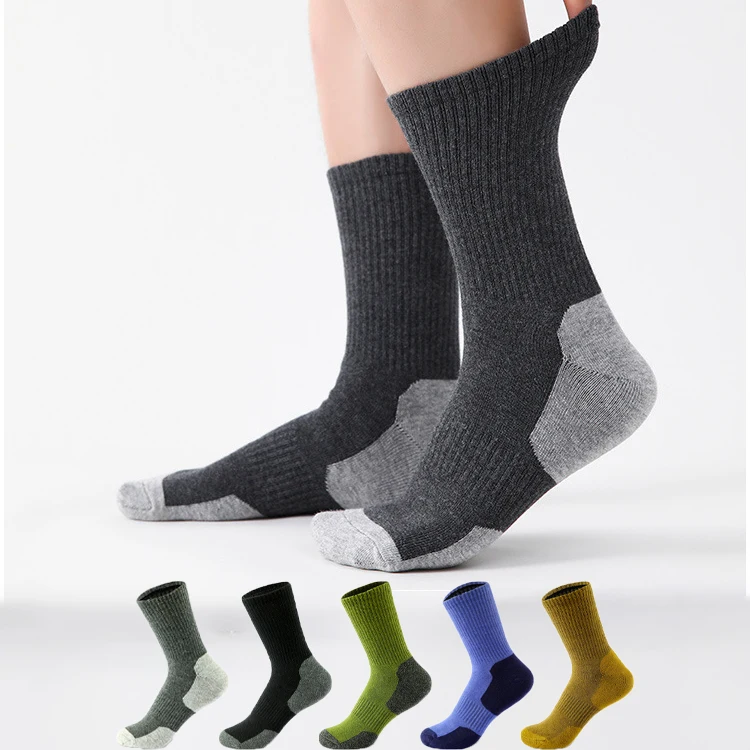 

5 Pairs Men Breathable Middle Length Trendy Versatile Vertical Stripes Comfortable Soft Sweat Absorbing All Season Casual Socks