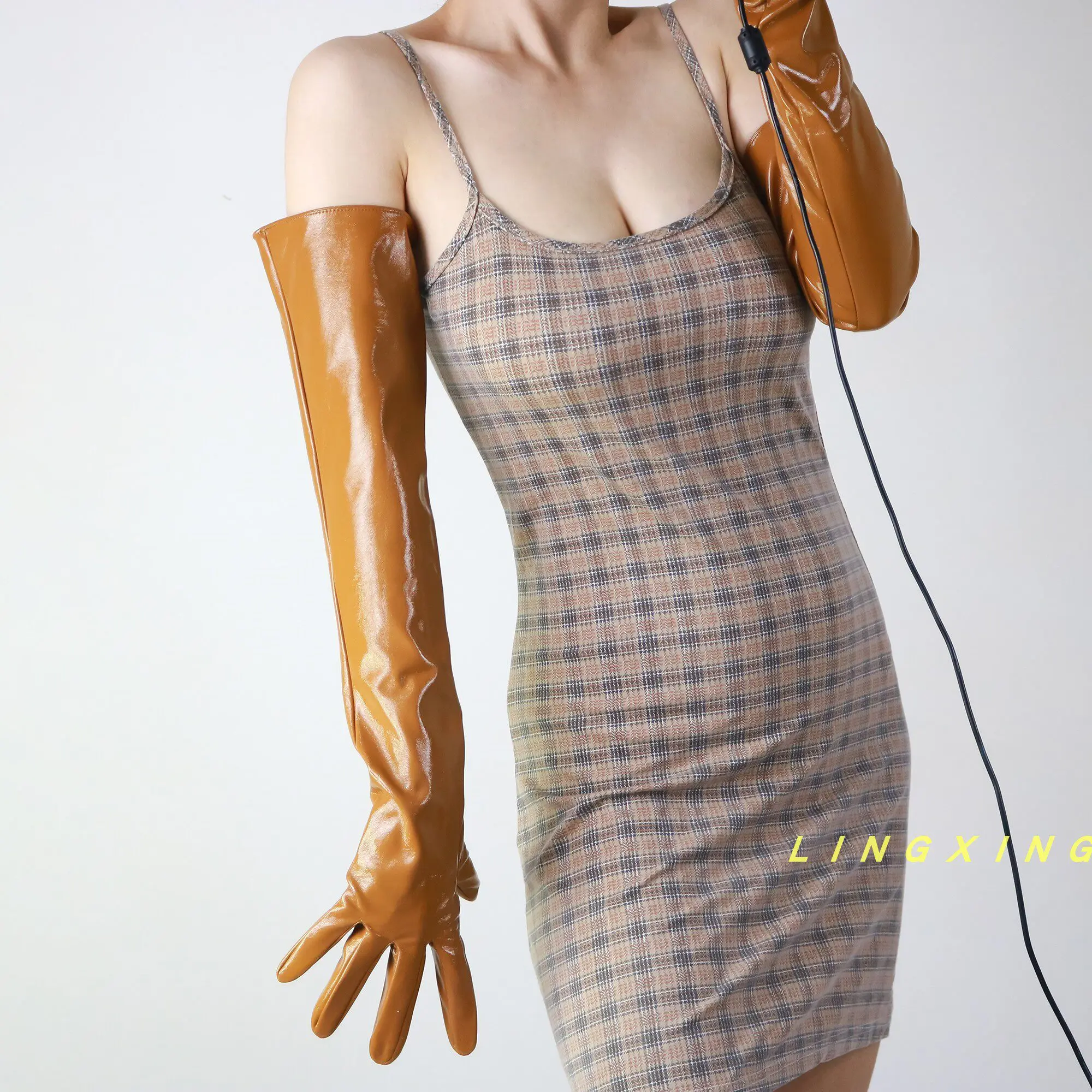 60 cm lange Handschuhe aus glänzendem Kunstleder, PU, Opera Golden Gold-Beschichtung, für Damen, elegant, sexy, luxuriös, modisch, winddichte Handschuhe – Detail 14