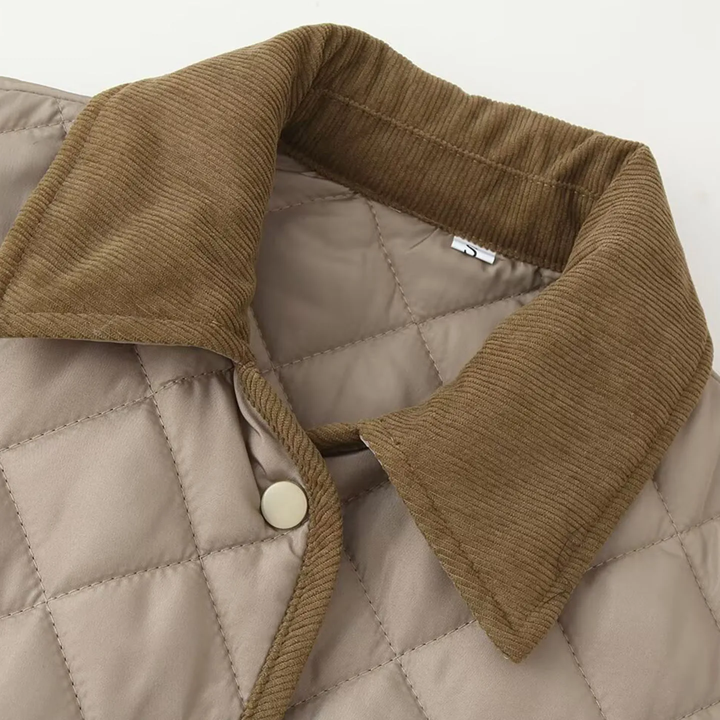 Loose Fit Quilted Coat Diamond Pattern Turn-down Collar Versatile Outerwear for Women Autumn 2025 Faion Personalized Z