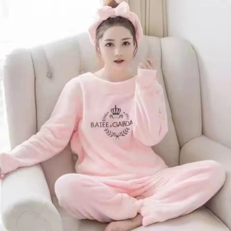 Large Size Thickened Warm Sleepwear for Winter Coral Velvet Student Nightwear Homewear Two-Piece Ladies Pajamas Loungewear Set