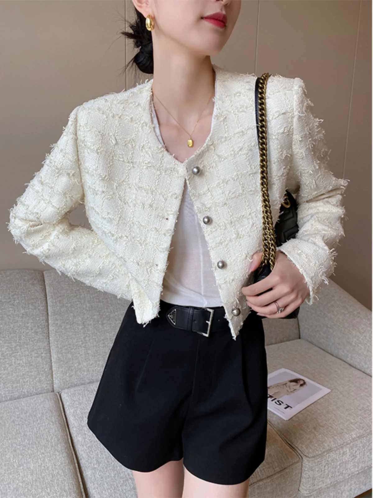 Women's Autumn Fashion White Fragrant Coat Round Neck Long Sleeve Jackets
