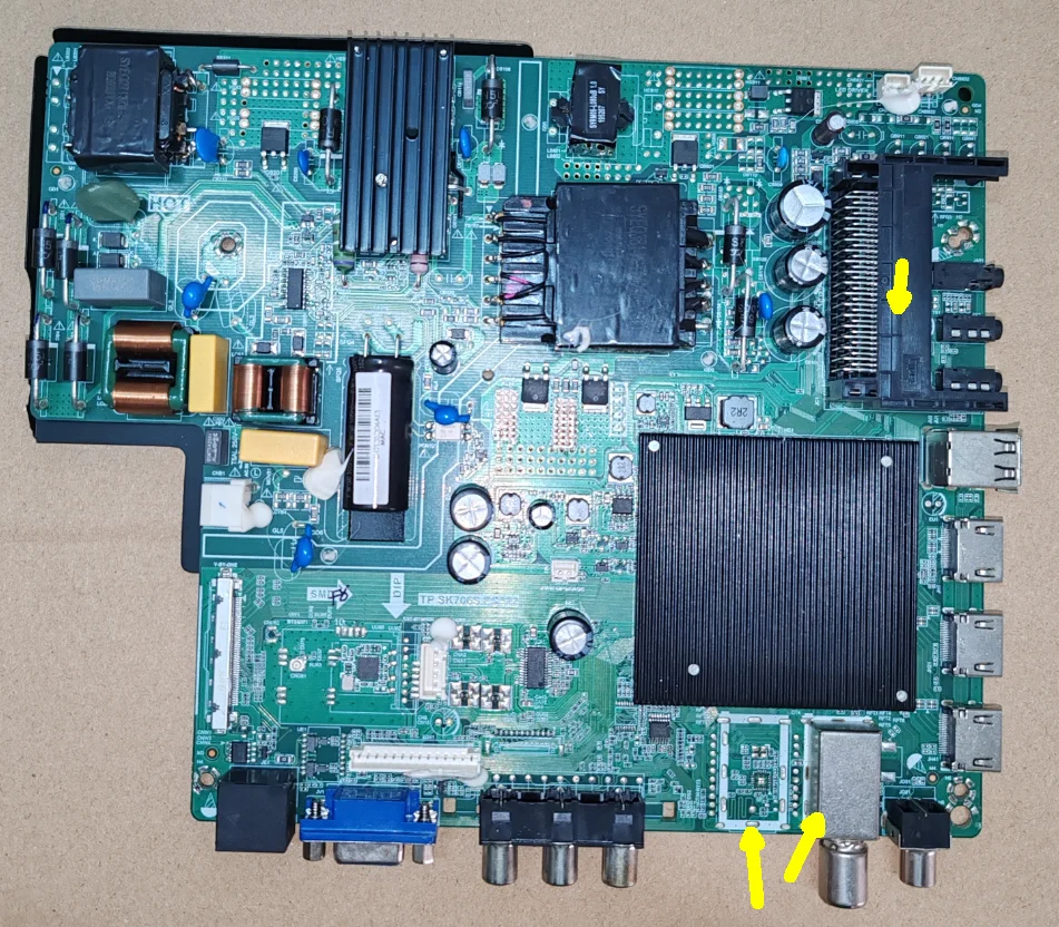 

TP.SK706S.PC822 4-core 4K intelligent WiFi network TV motherboard with 1.5g+8GB memory, physical photo, 2 interfaces,