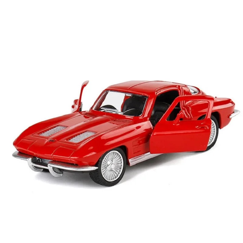 RMZ città 1:36 Modello in lega Chevrolet Corvette Stingray C2 1963 Retro Supercar Simulazione Pressofuso e giocattolo Veicolo Tirare indietro Auto