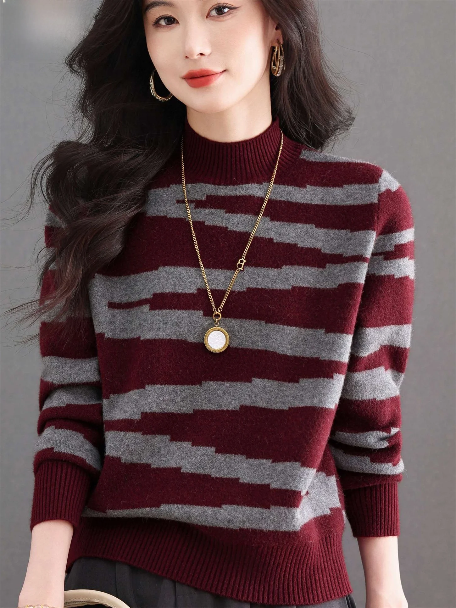 

Модный вязаный свитер с высоким воротником и длинным светом в полоску, базовый слой, топ для женщин среднего возраста и ly