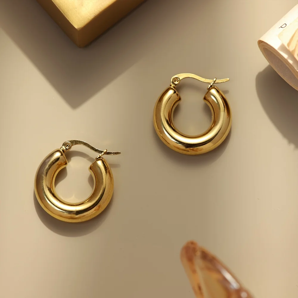 

Gold Plated Hoop Earrings C Shaped Temperament Plain S925 Sterling Silver Women Earring