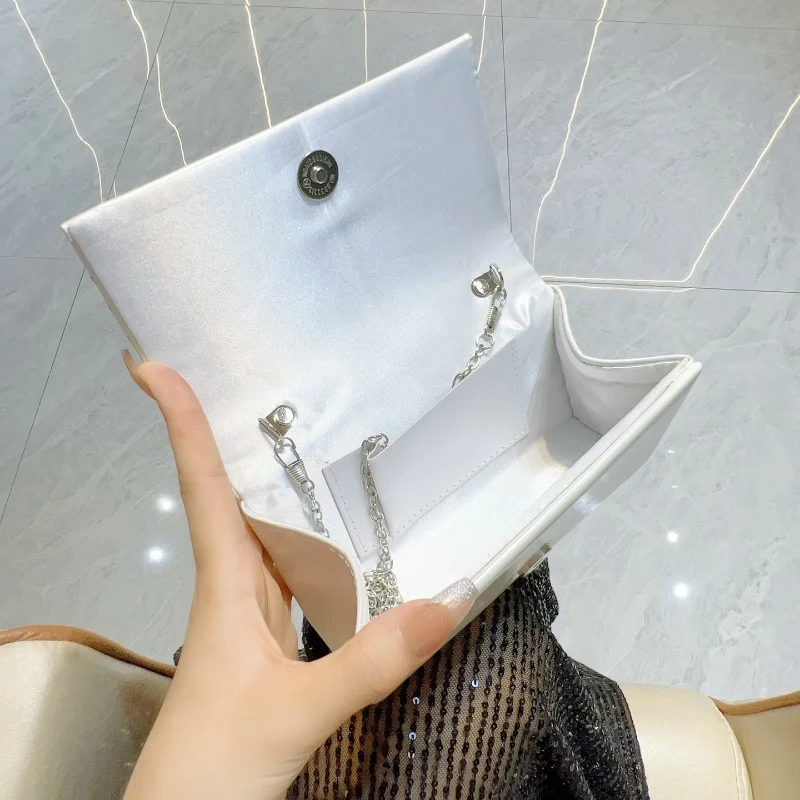 Requintado luxo espumante moda embreagem strass noite embreagens bolsas festa de alta qualidade cravejado diamante sacos ombro