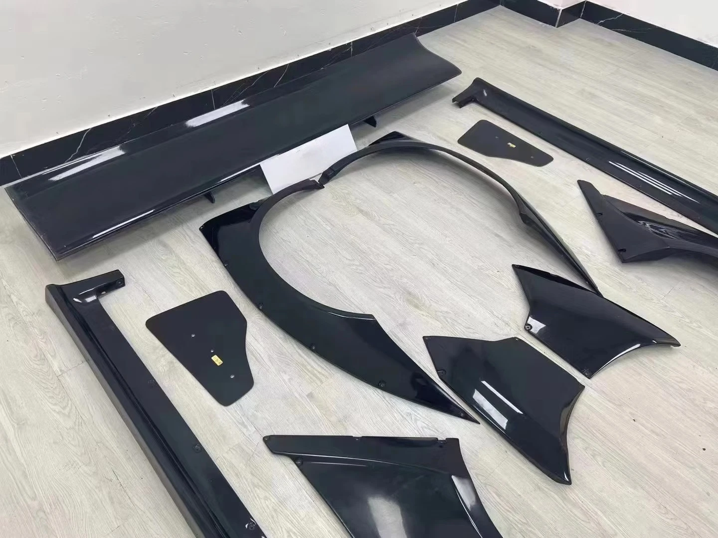 لامبورغيني جالاردو LP550 LP560 LP570 طقم الجسم جالاردو LB جسم عريض كي منتج جديد