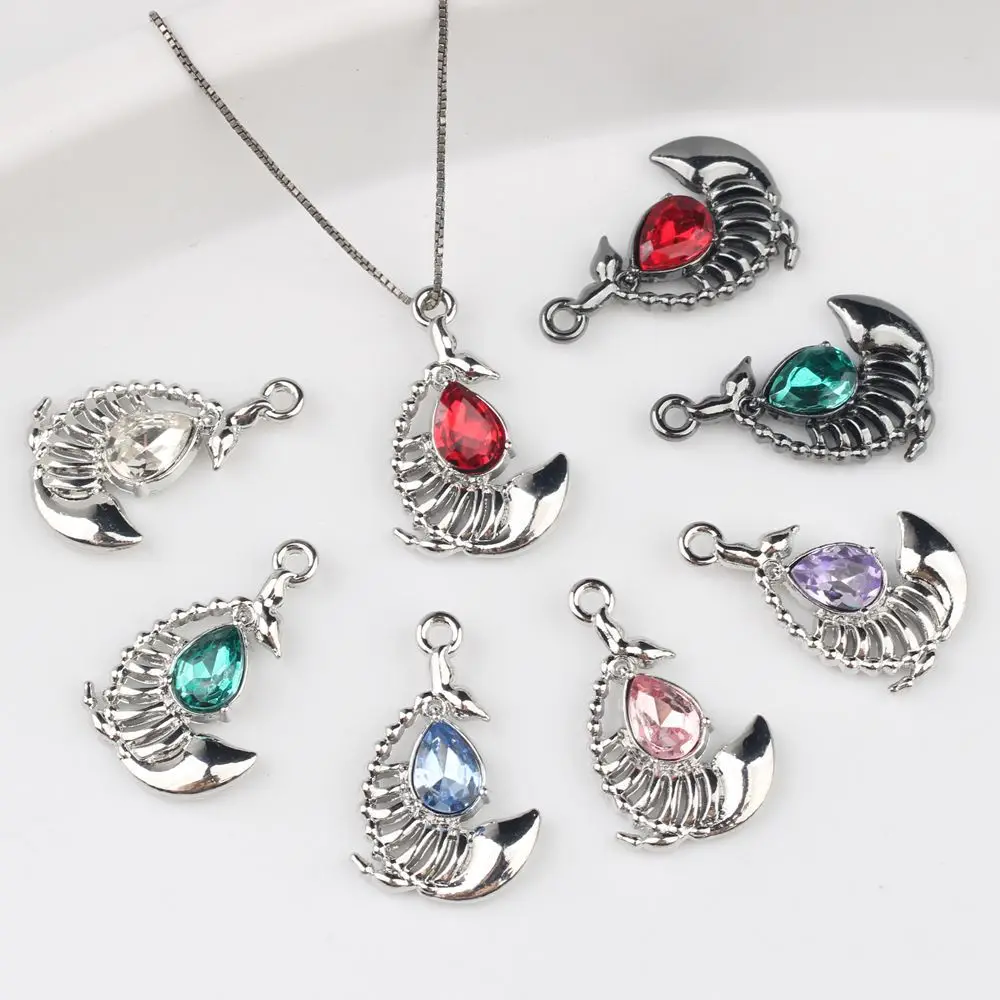 

10Pcs/lot Simple Alloy Rhinestone Whale Pendant DIY Jewelry Accessories for Necklace Bracelet Earrings