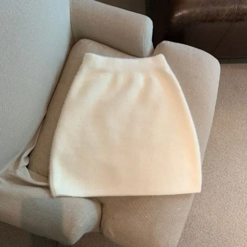 التنانير النسائية الناعمة المريحة للخريف والشتاء على طراز الشارع الكورية الجديدة والأنيقة على شكل حرف a مريحة وأنيقة للسيدات مناسبة للترفيه #2