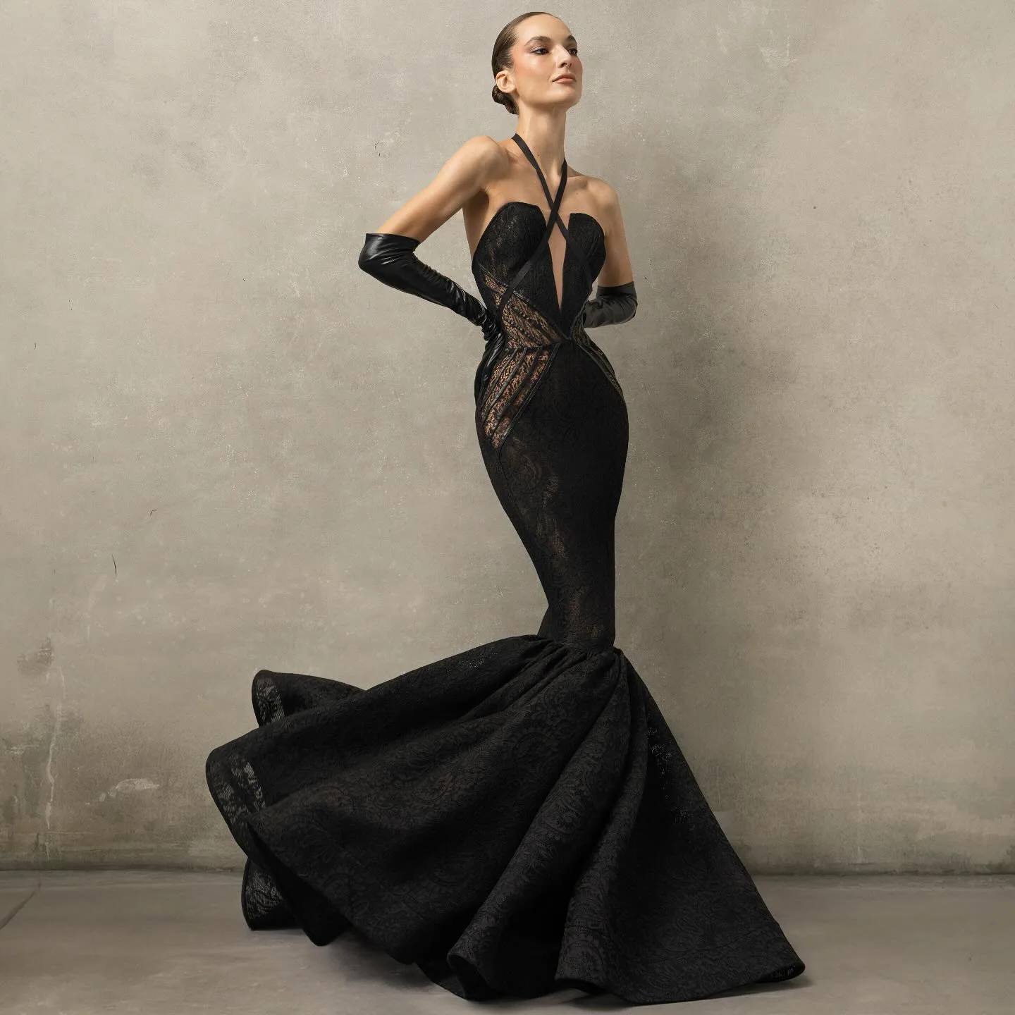 

Women'S Sexy Fashionable Neck-Mounted Deep V-Neck Lace See Through Lace Backless Ladies Dress Black Trumpet Skirt Evening Dress