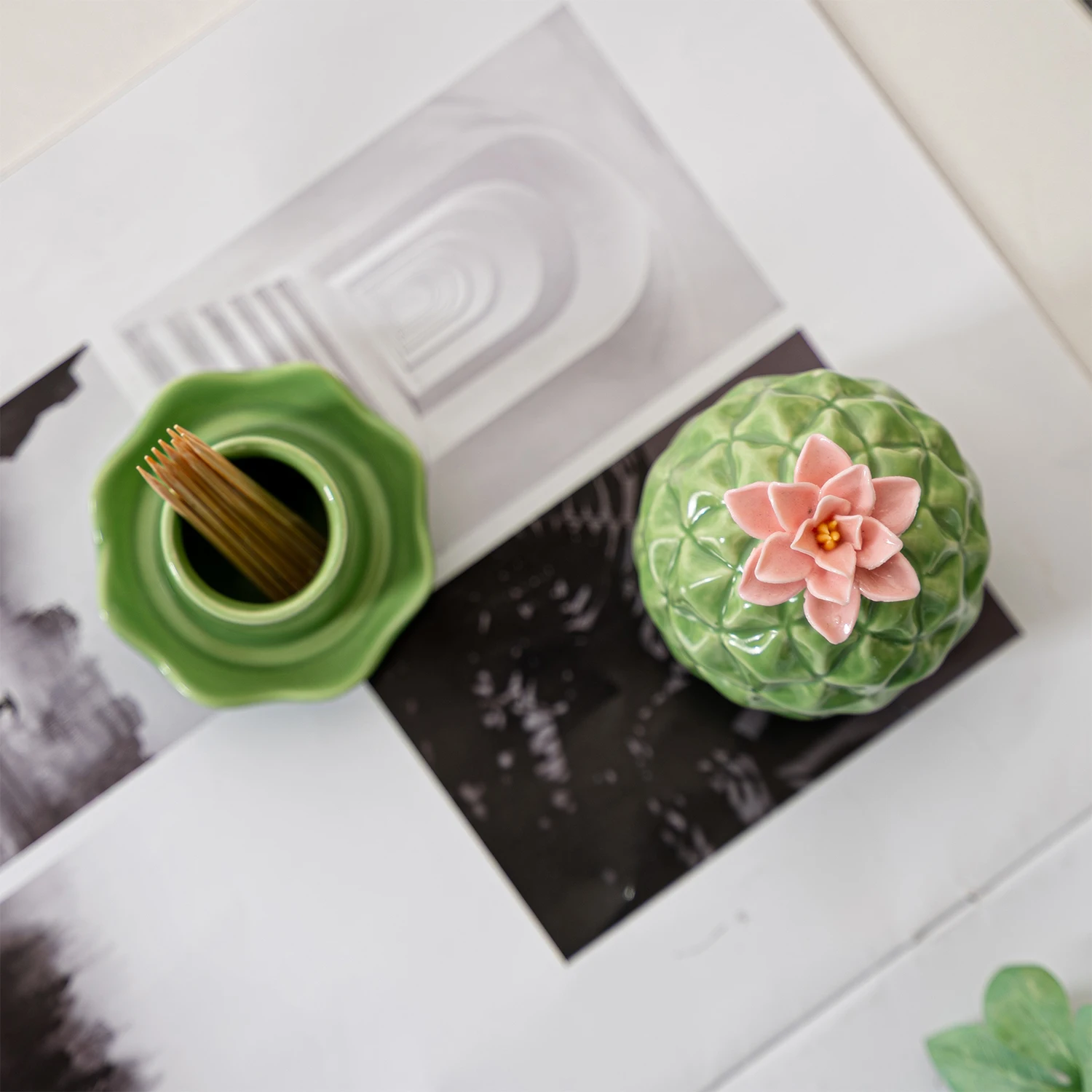 Creative Ceramics Cactus Toothpick Holder Home Dining Table Desktop Decor Ornaments Living Room Cotton Swab Box view 4