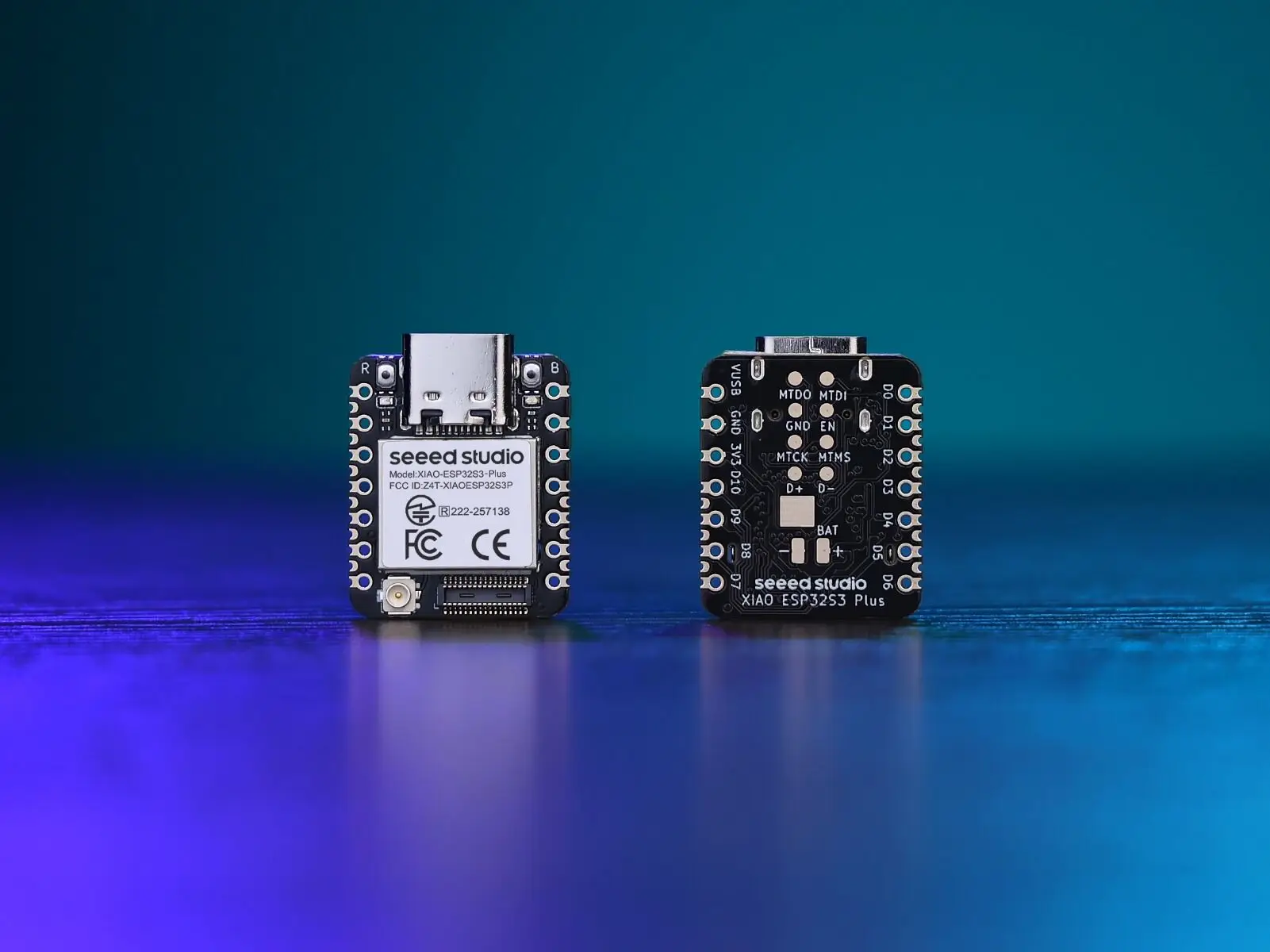 Seeed Studio XIAO ESP32 S3 Plus Development Board ESP32S3 WiFi BLE 5.0 2.4GHz Rod Antenna, Ultra-low Power Consumption of 14μA