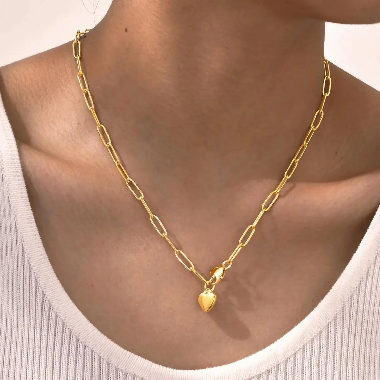 Stainless Steel Heart-shaped Pendant Necklace for Women,Gold Color Rectangular Chain Necklaces,Fashion Jewelry Mother's Day Gift