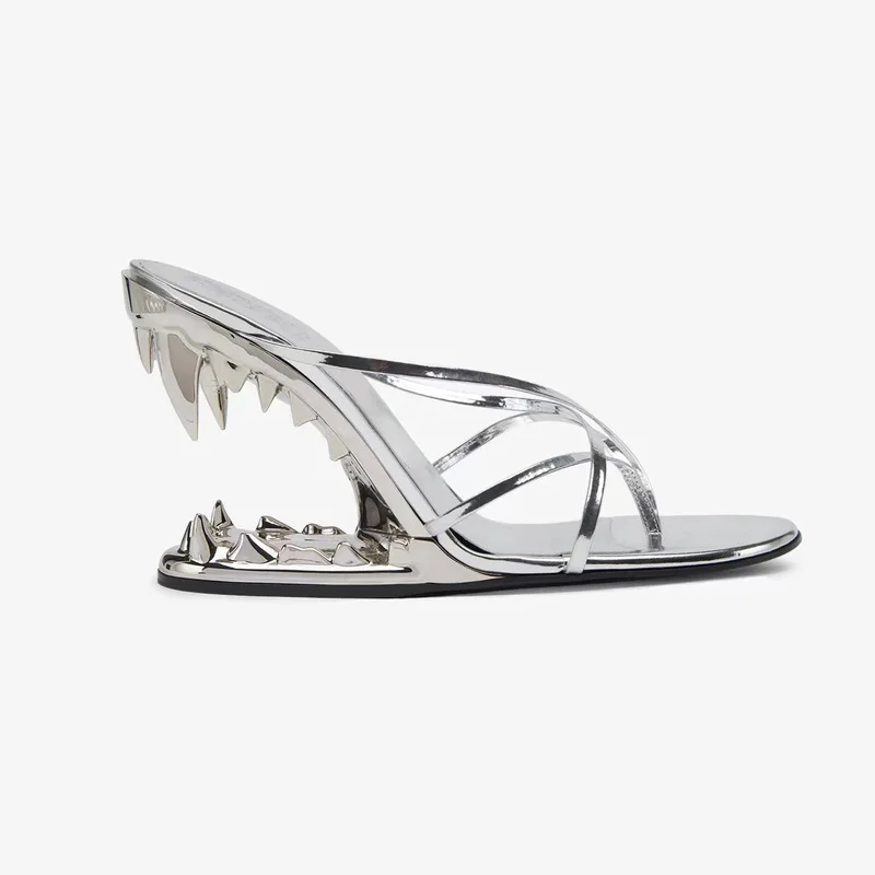 Women Metallic Mirror Shark Teeth Thong Mule Sandals Crisscross Straps Slip On Slides Rubber Sole Punk Club Party Footwear F334