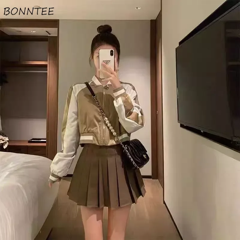 

Jackets Women Autumn Long Sleeve Spliced Coats Slim-fit O-neck Keep Warm Windbreak Zipper-up Contrast Color All-match Casual