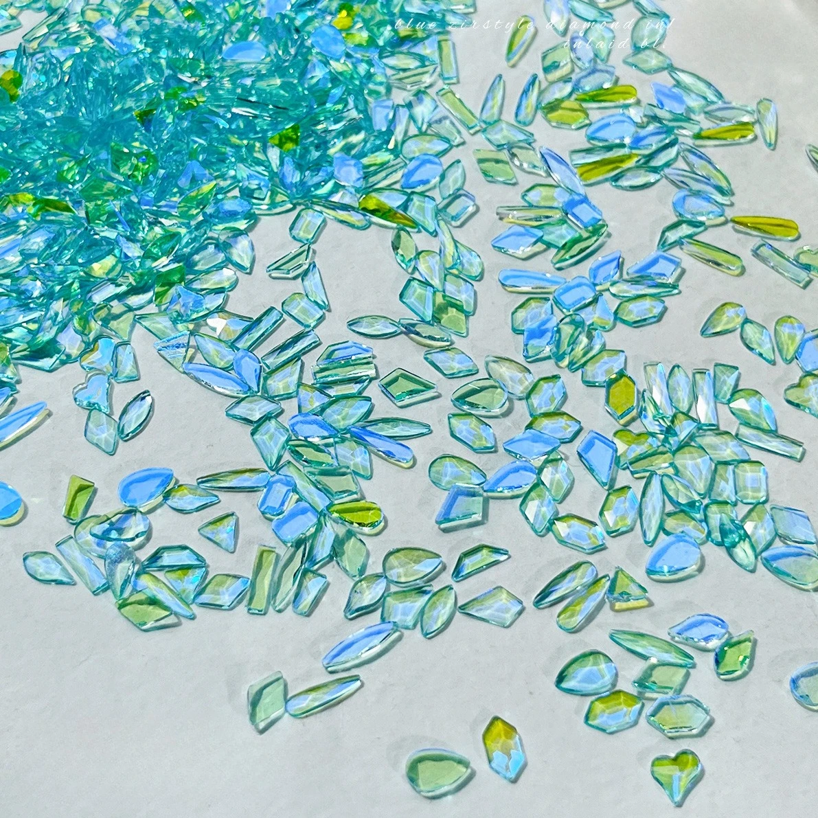 

Peacock Blue Ice Transparent Color Shiny Love Heart Water Droplet Horse Eye Rhinestones Nail Art Drill Accessories Decorations