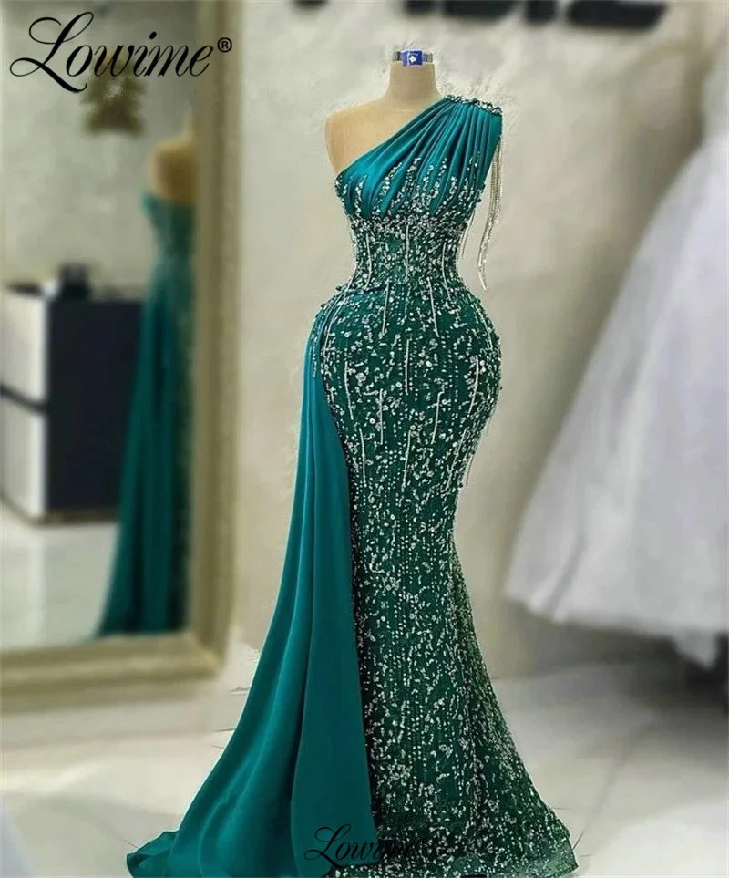 Robe de soirée perlée à pampilles initiées à la célébration arabe pour femmes, robes de Rhà train latéral, robe de célébrité, fête de mariage, long, vert, 2023