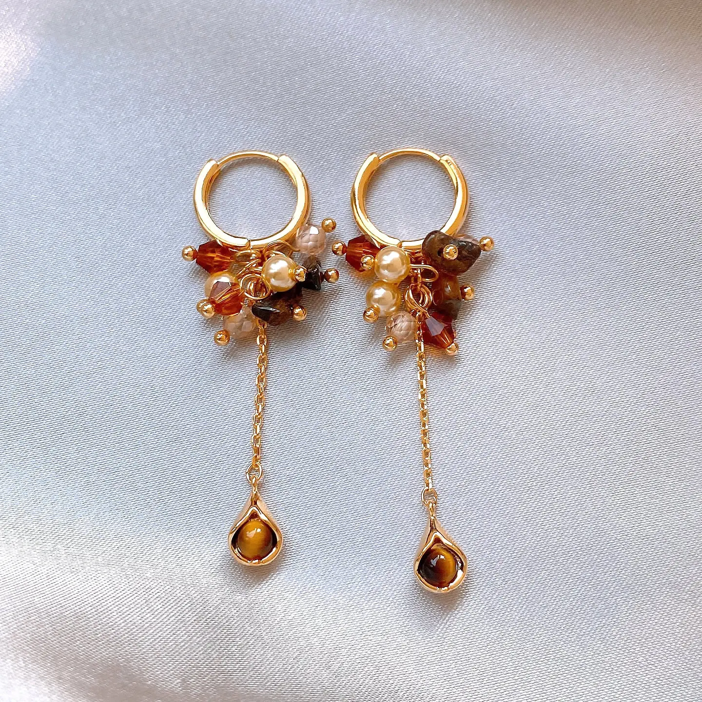Trendy Irregular Artificial Crystal Tiger Eye Stone Pendant Earrings 2026 New Luxury Accessory for Women Fashion Ear Jewelry view 5