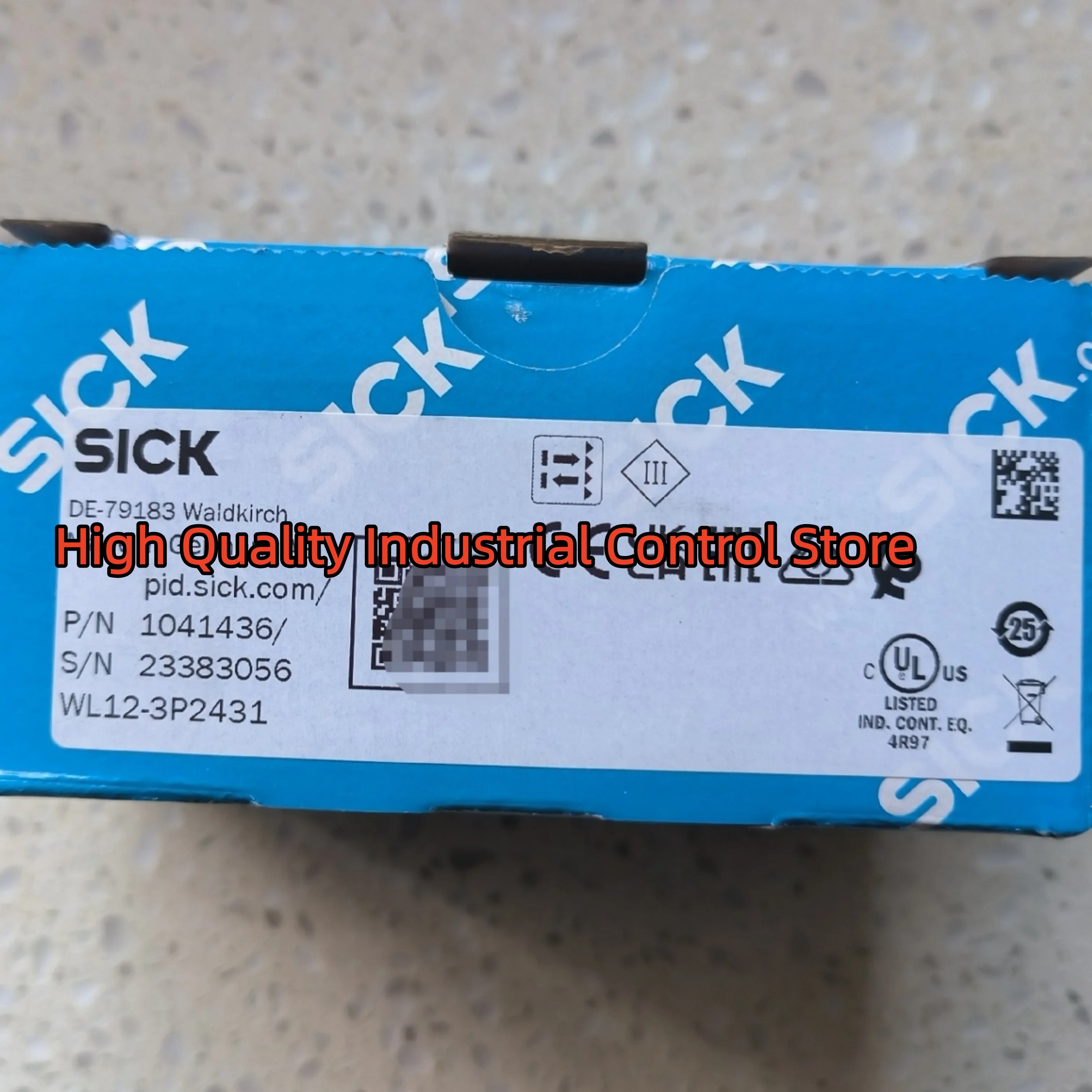 مفتاح مستشعر كهروضوئي WL100L-F2231 WL12-3P2431 جديد في الصندوق