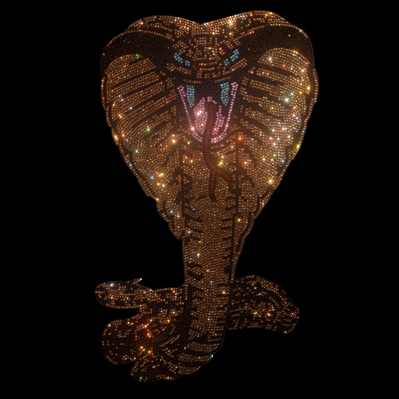 Rhinestone King Cobra Design Fashion Large Cloth Patch Hot Diamond Sequin DIY Clothing T-Shirt Decorative Patch