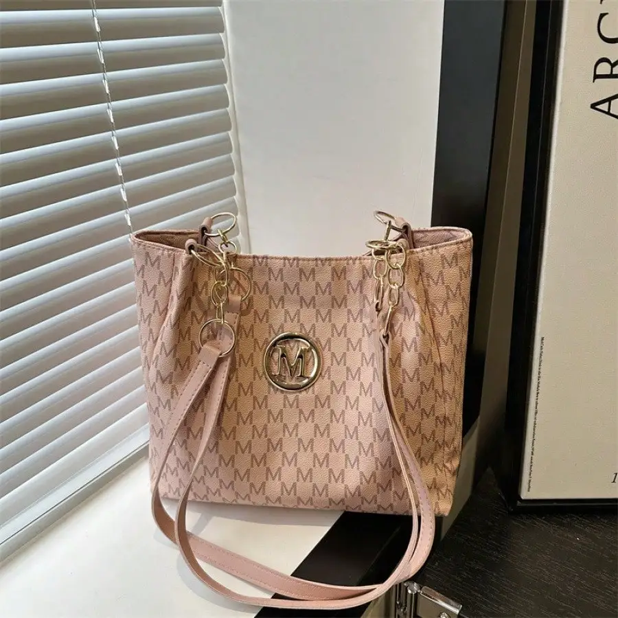 

1pcs large-capacity handbag is ideal for travel, work, and student use, making it an essential accessory