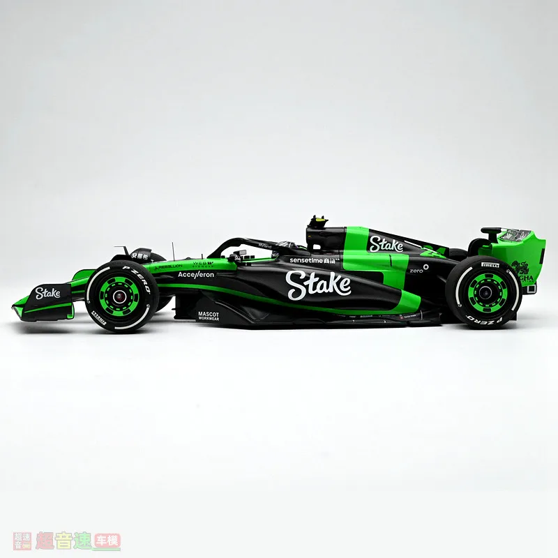 Diecast MINICHAMPS 1:18 Scale TEAM KICK SAUBER C44 2024 Alloy Car Model