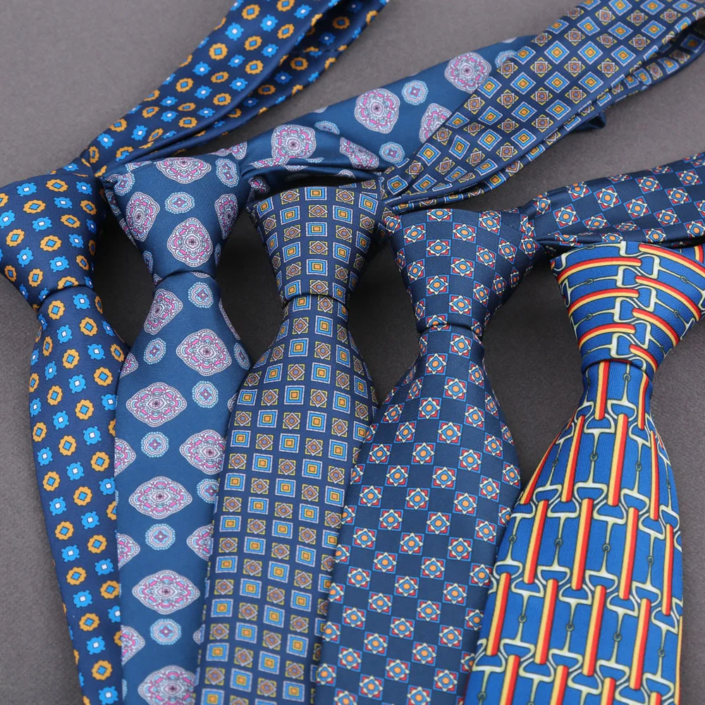 Klassische Herren-Krawatten aus Kunstseide, weich, neuartig, marineblau, weinrot, gepunktet, kariert, Business- und Hochzeitsaccessoires, Krawatten – Detail 6