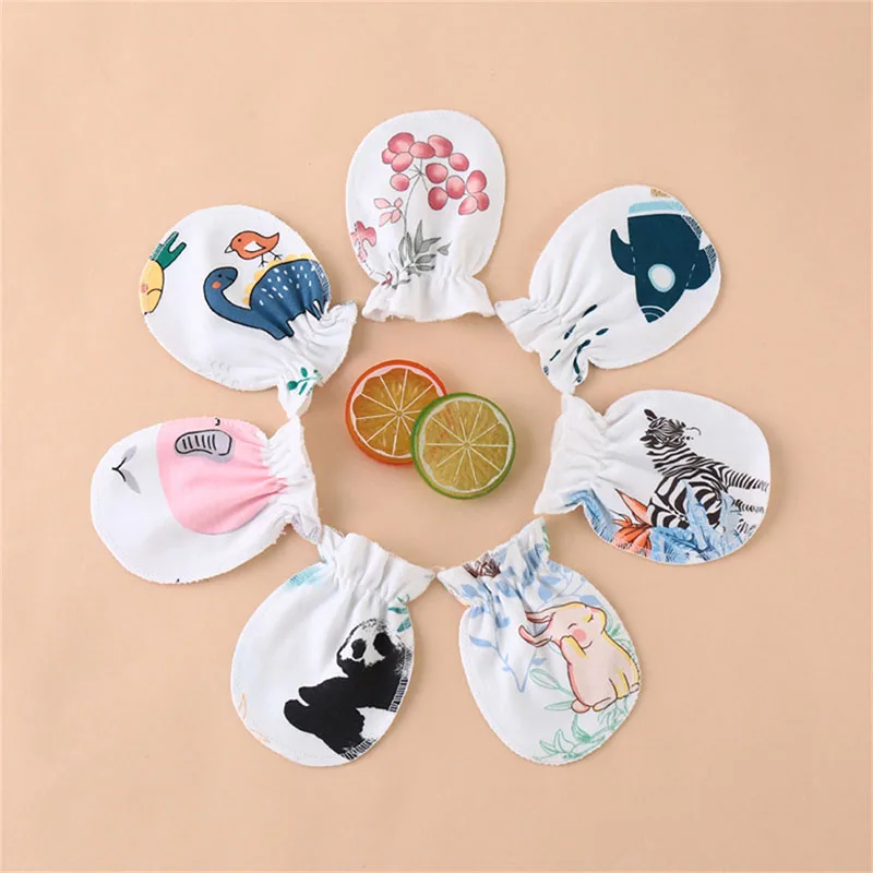 Newborn Baby Anti Scrath Face Gloves 0-6 Months Boy Girl Cotton Breathable Hand Protector Random 5 Pairs Cartoon Print Mittens