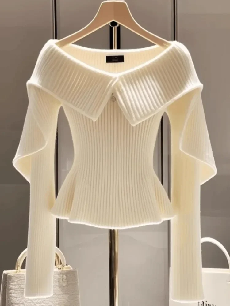 High End One Shoulder Long Sleeved Top For Autumn And Winter New Design, Stylish And Unique Slim Fit Sweater