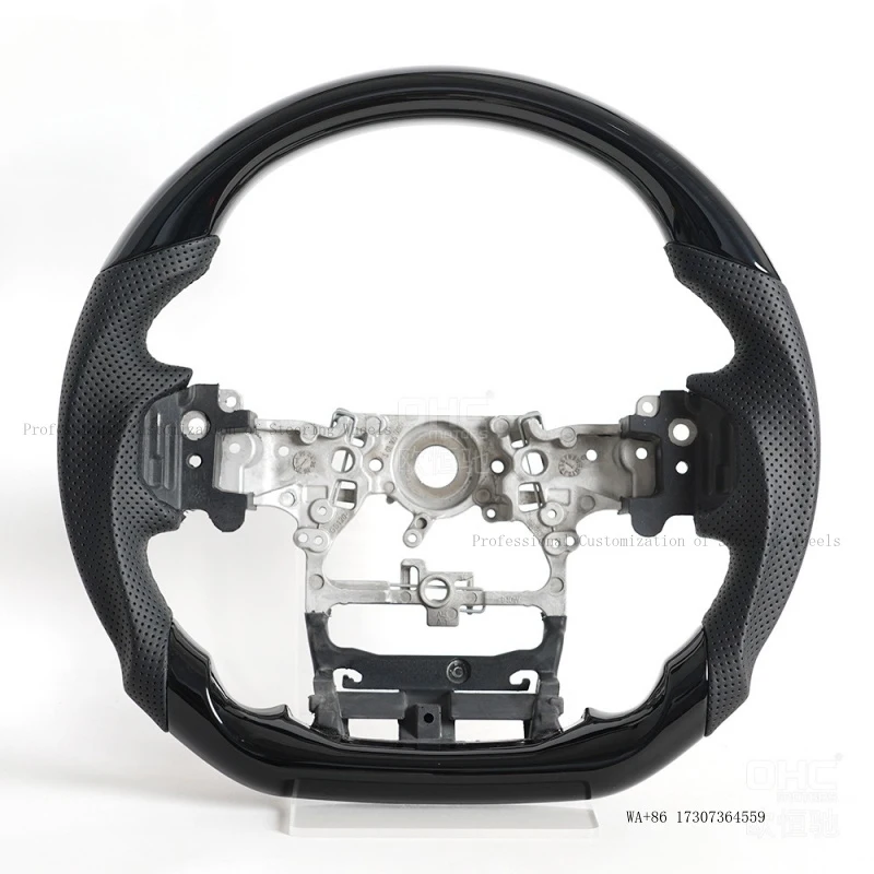 Suitable for Toyota 2024/LC250 Prado, piano black spray-coated D-type sports steering wheel upgrade modification