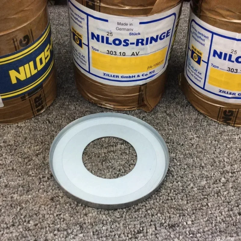 

German Niros sealing ring cover stamping dustproof metal bearing 30310AV 50 * 106.5 * 6.6 * 0.5