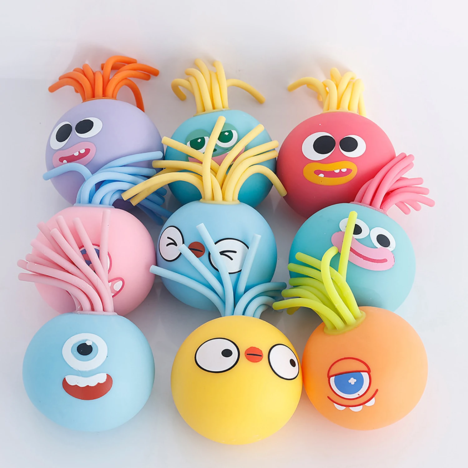 

Monster Pinching, Happy Pulling, Hair Pulling, Decompression Toy Squeezing, Cute and Fun Expression Style Random