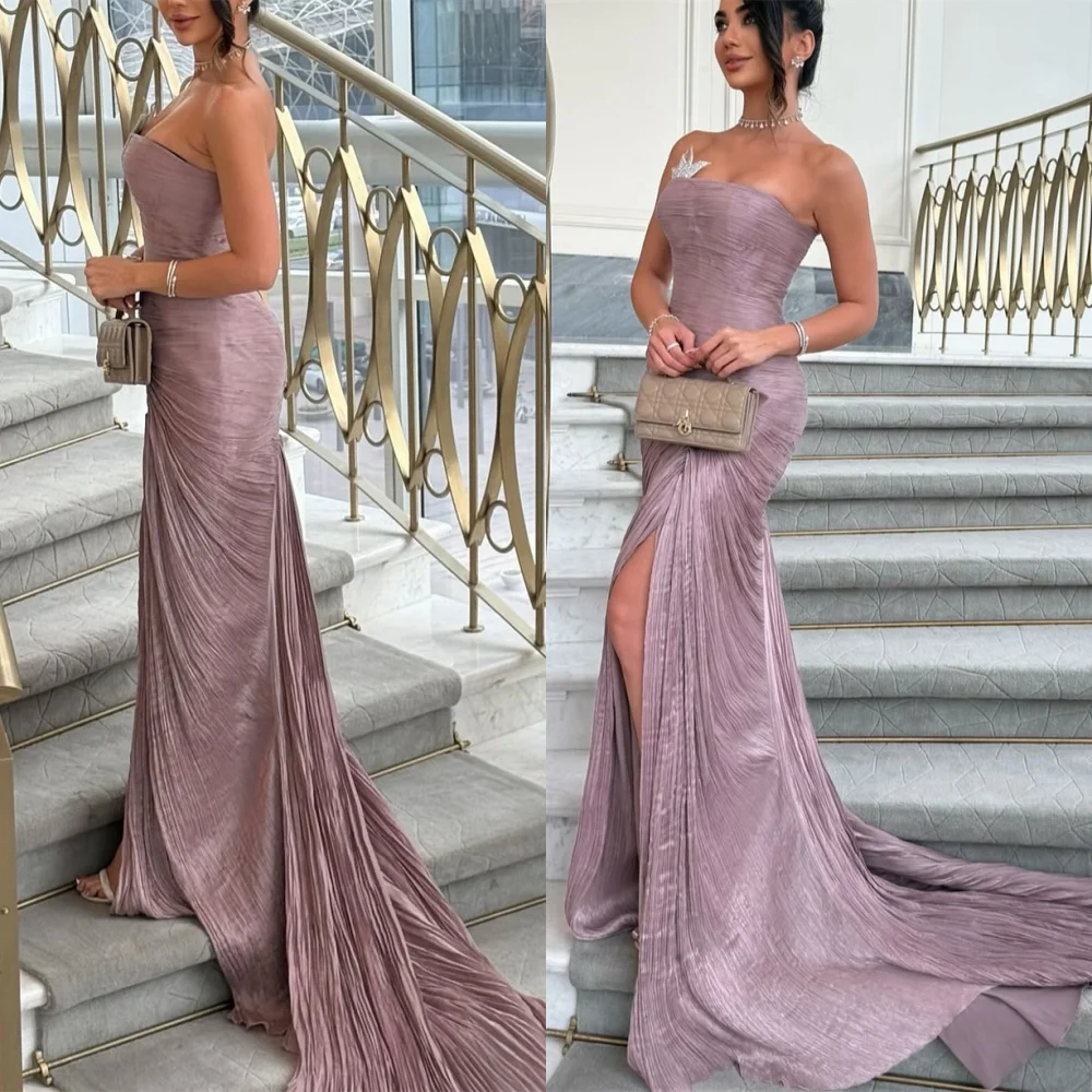 ชุดราตรีผ้าซาตินทันสมัยแบบสั่งตัด ชุดเดรสคลาสสิกแบบไร้สายคล้องไหล่ ชุดเดรสงานเลี้ยง ชุดเดรสทรงหางปลาสง่างาม