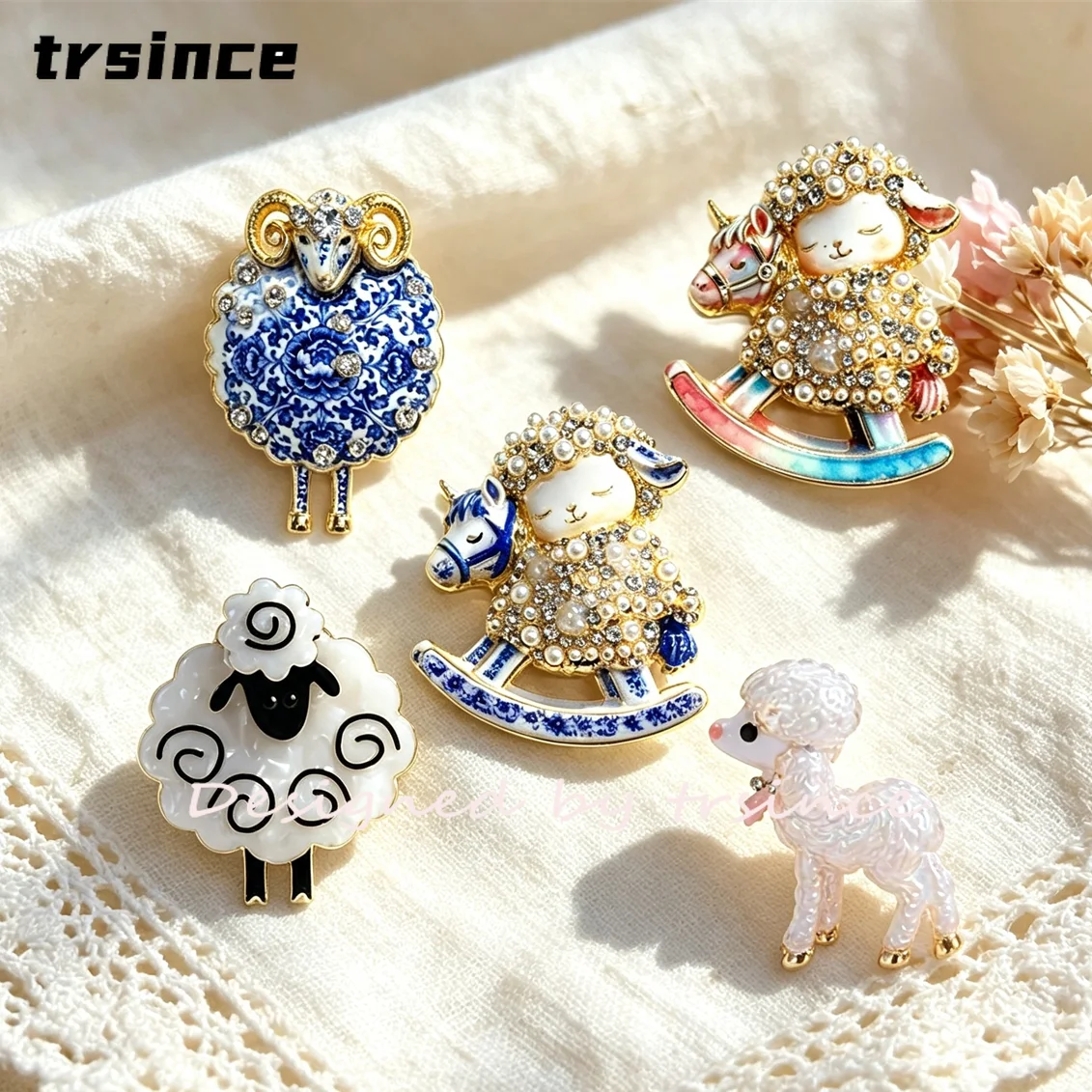Kawaii Rocking Horse Sheep Brooch Pearl Rhinestone Lamb Lapel Pin Sweet Cartoon Animal Badge Dress Accessories Gift