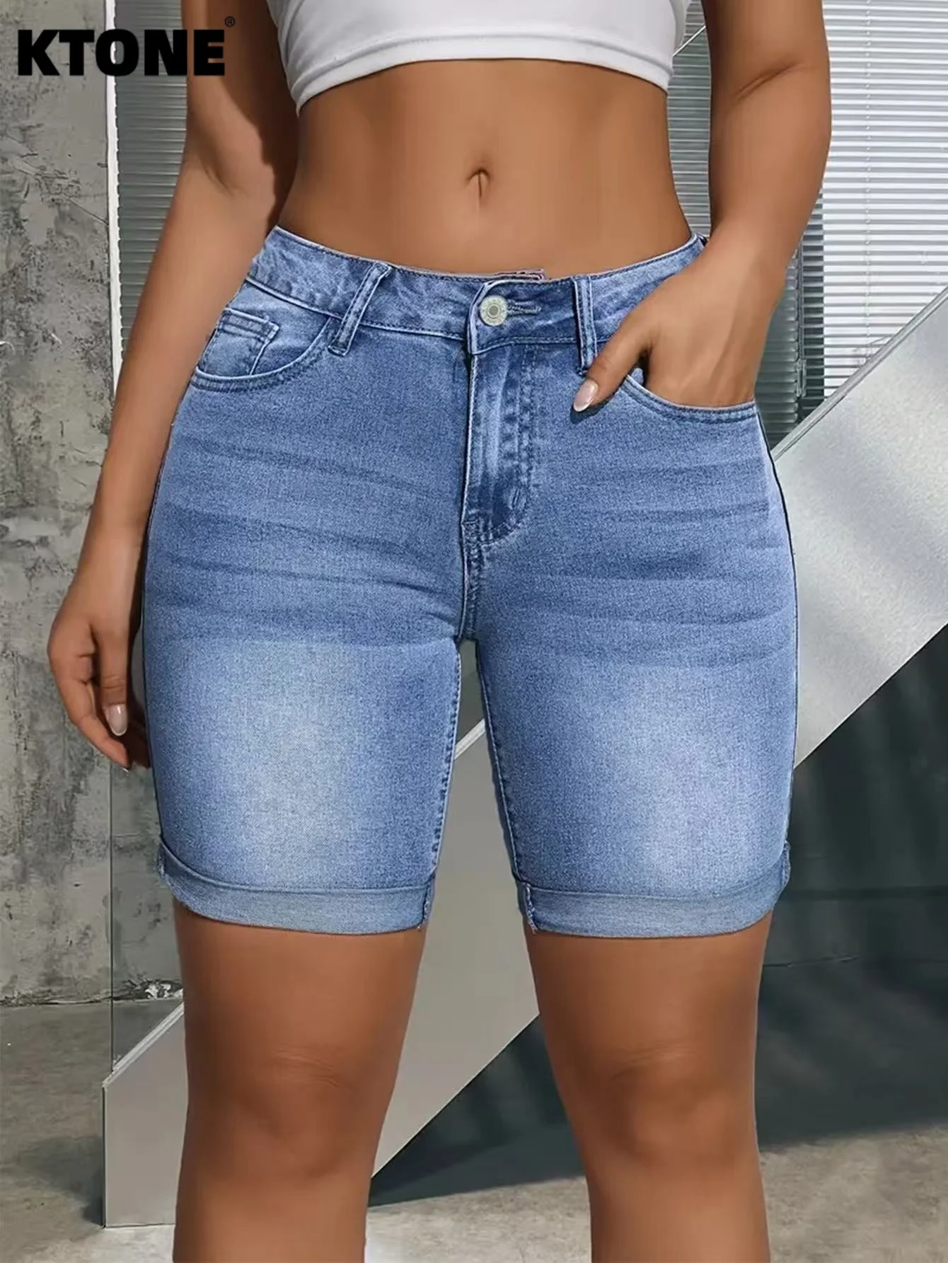 

Y2K Jeans Men's Blue Slim Denim Shorts Hip Hop Light Retro Drip No accessories or belts included