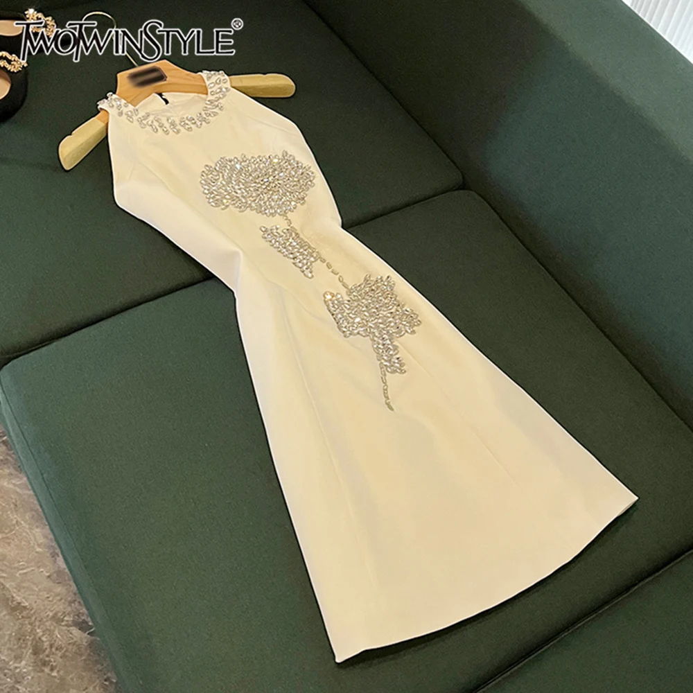 

TWOTWINSTYLE Solid Spliced Diamonds Elegant Dresses For Women Round Neck Sleeveless High Waist Slimming Dress Female KDR534458