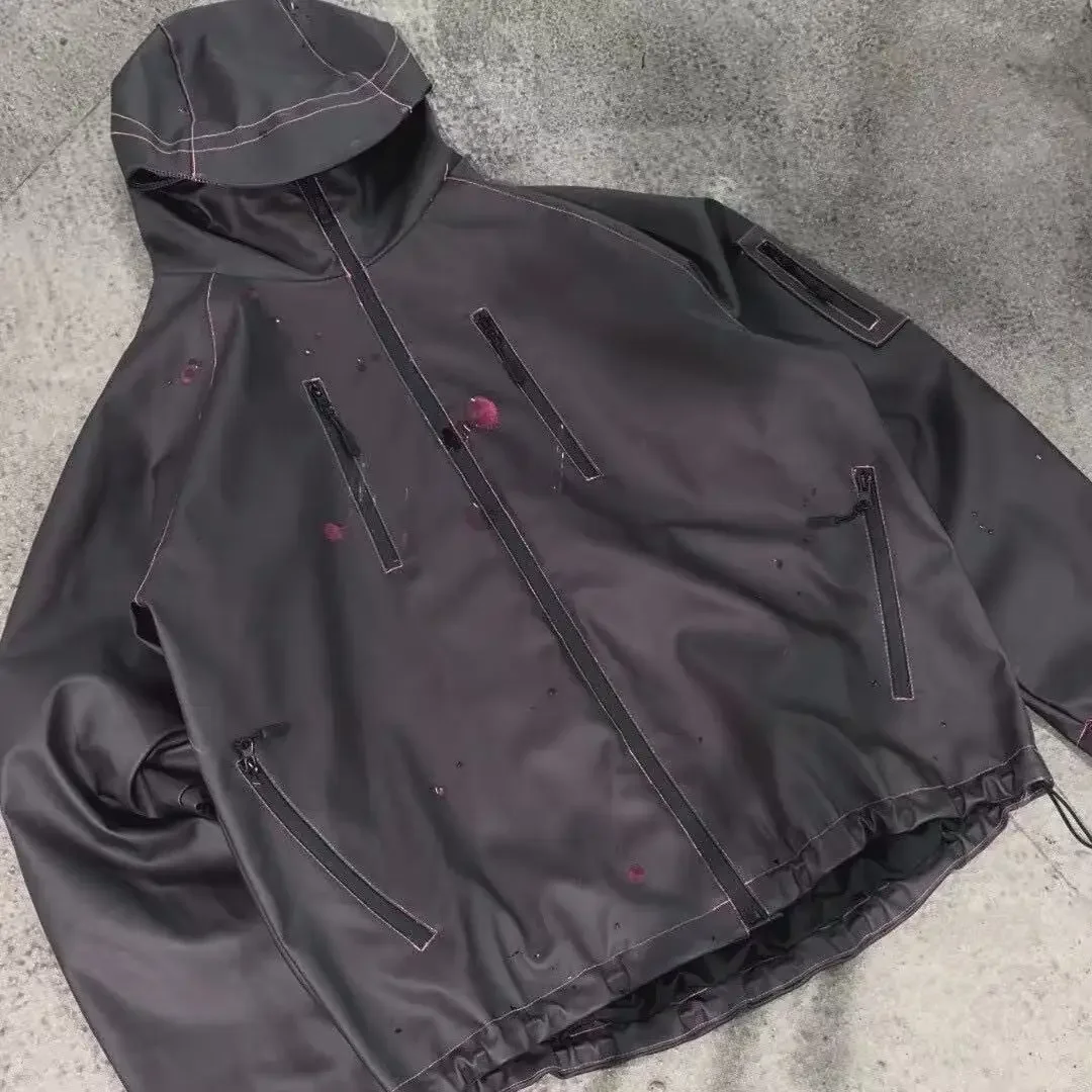 Unisex Clothing Protective Cover, Color-Changing Temperature Sensitive Waterproof Jacket Material