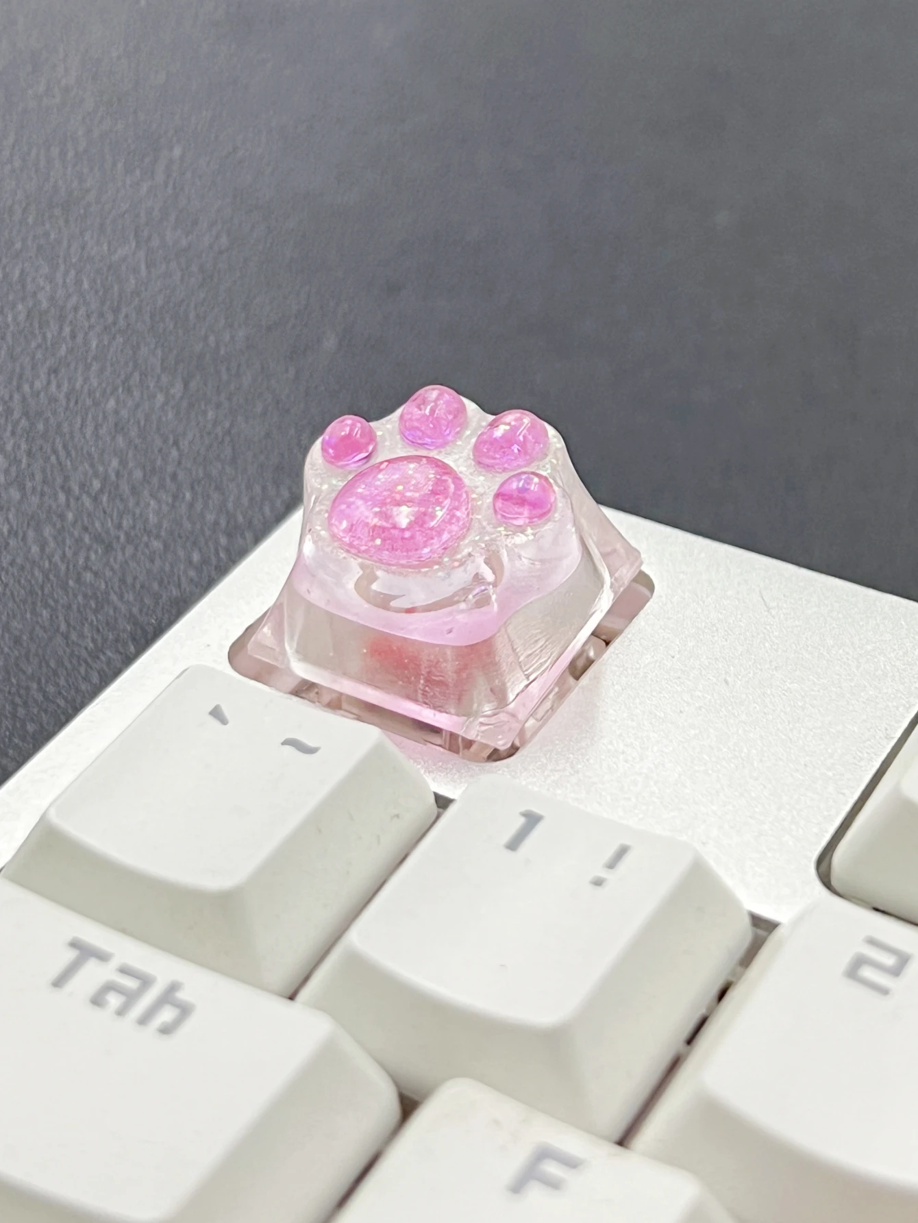 1Pcs New Hot Sale Translucent Cute Cat Claw Keycap Cross Axis Mechanical Keyboard Keycap Decoration Accessories