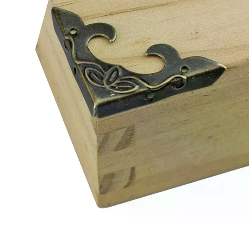 10pcs Antique Corner Bracket 30mm Scrapbook Albums Jewelry Wooden Box Decorative Protector Crafts for Furniture Hardware