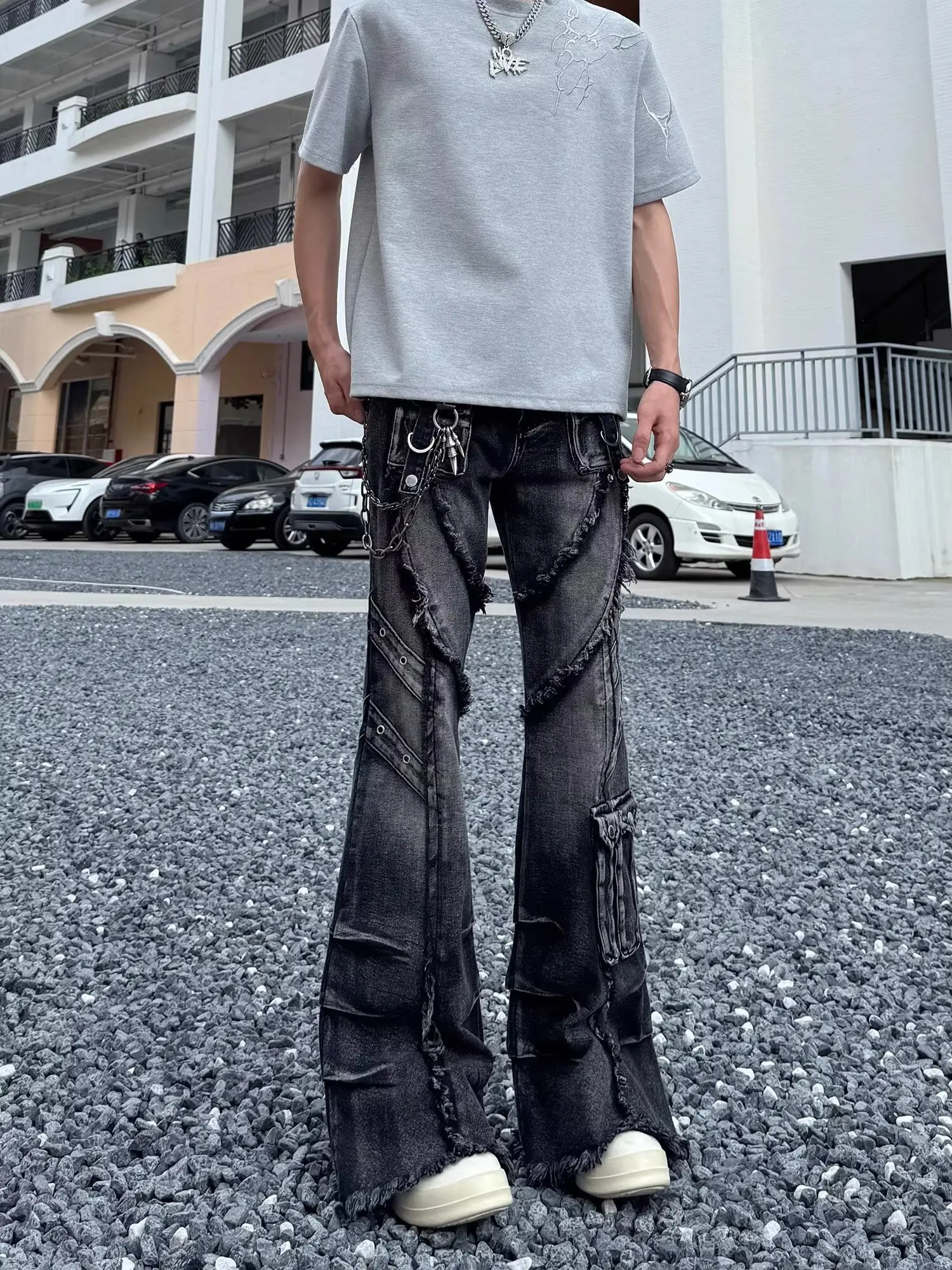 

Мужские свободные длинные джинсы в стиле панк с потертостями и несколькими карманами в американском стиле High Street, повседневные облегающие джинсы-колокольчики