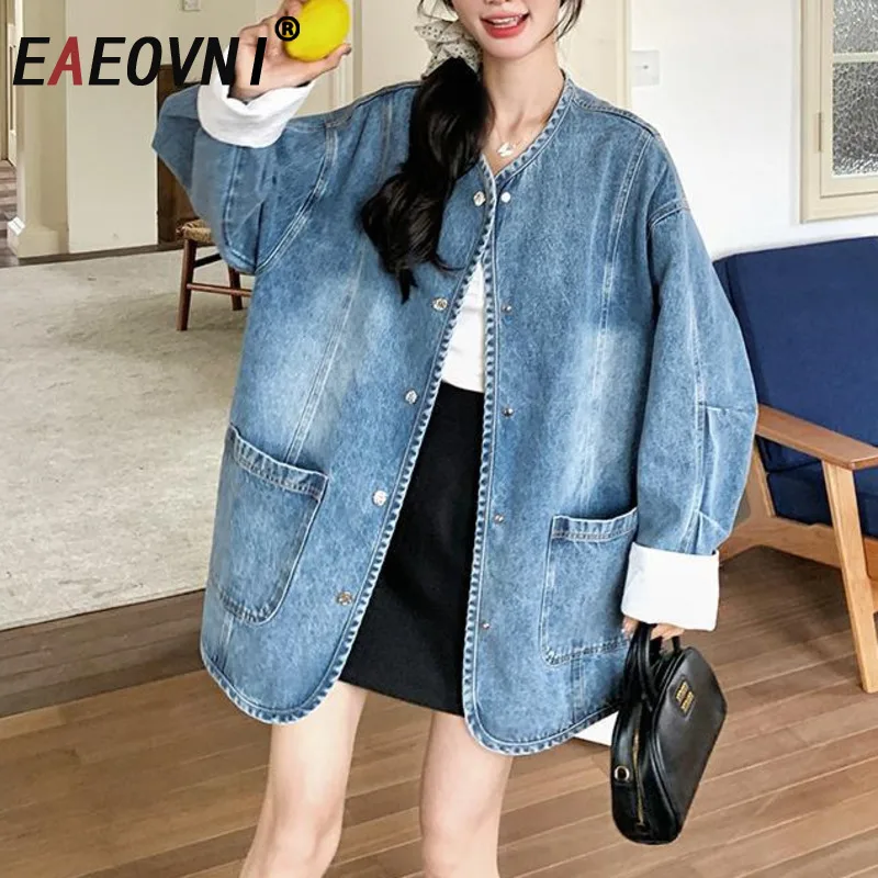 

EAEOVNI Blue Denim Jacket For Women Fashion Pockets Spliced Button Loose Coat Streetwear 2025 Autumn New Casual Clothing
