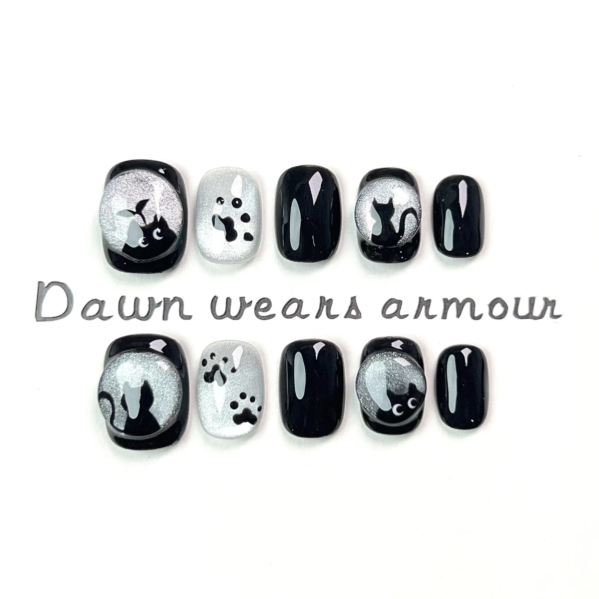 10Pcs Cat Eye Black Short Wearable Round Head Fake Nails Hand Painted Cat Paw Print Press on Nails Cute Full Cover Nail Art Tips