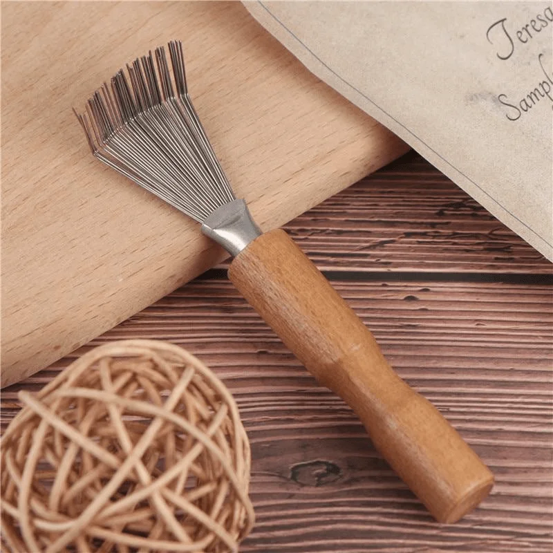1/2Pcs Wooden Comb Cleaner Delicate Hair Brush Tool Handle Embedded Broken Hair Remover