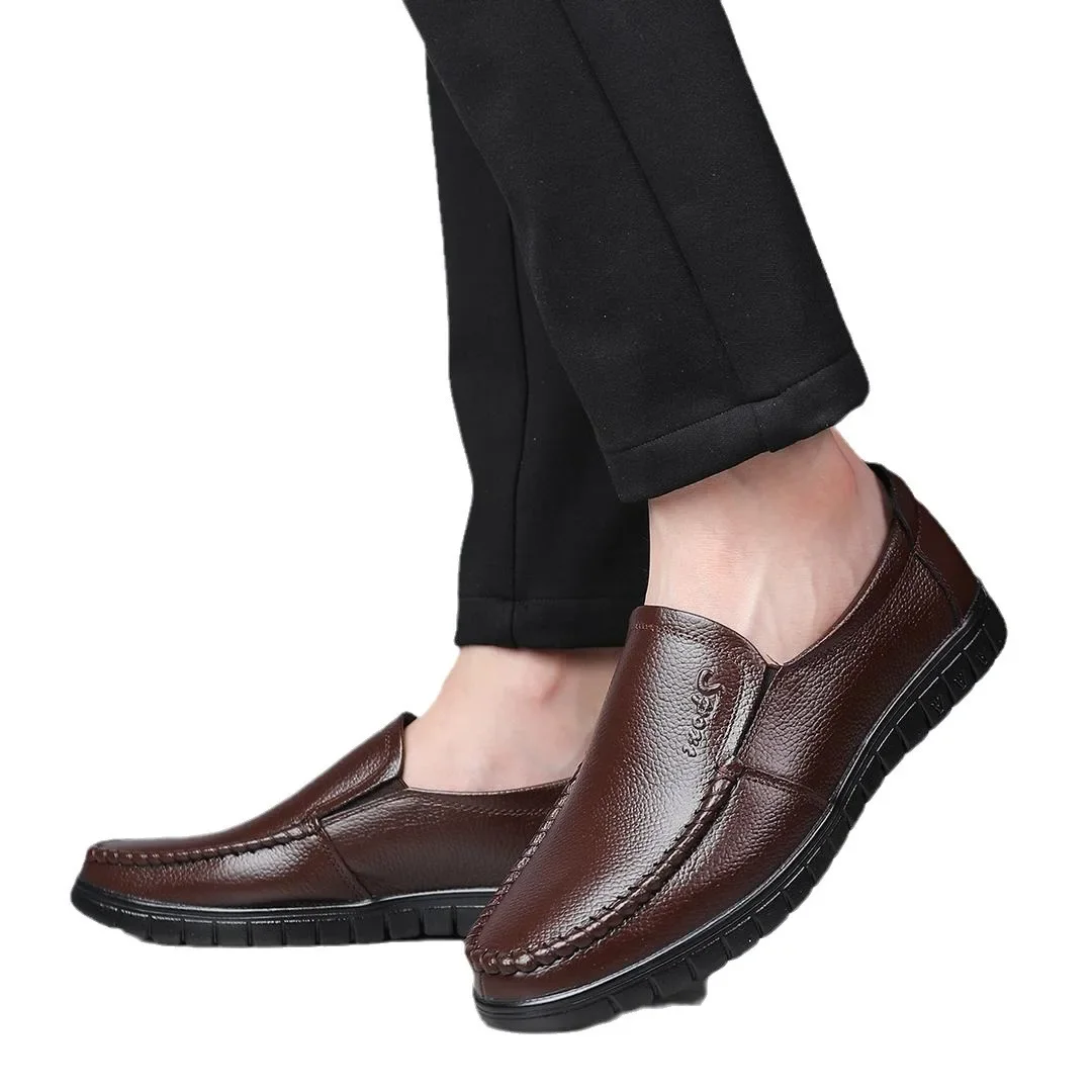 جديد 2022 أحذية رجالية جلدية غير رسمية قابلة للتنفس أحذية متعددة الاستخدامات من جلد البقر قابلة للتنفس للقيادة 8823