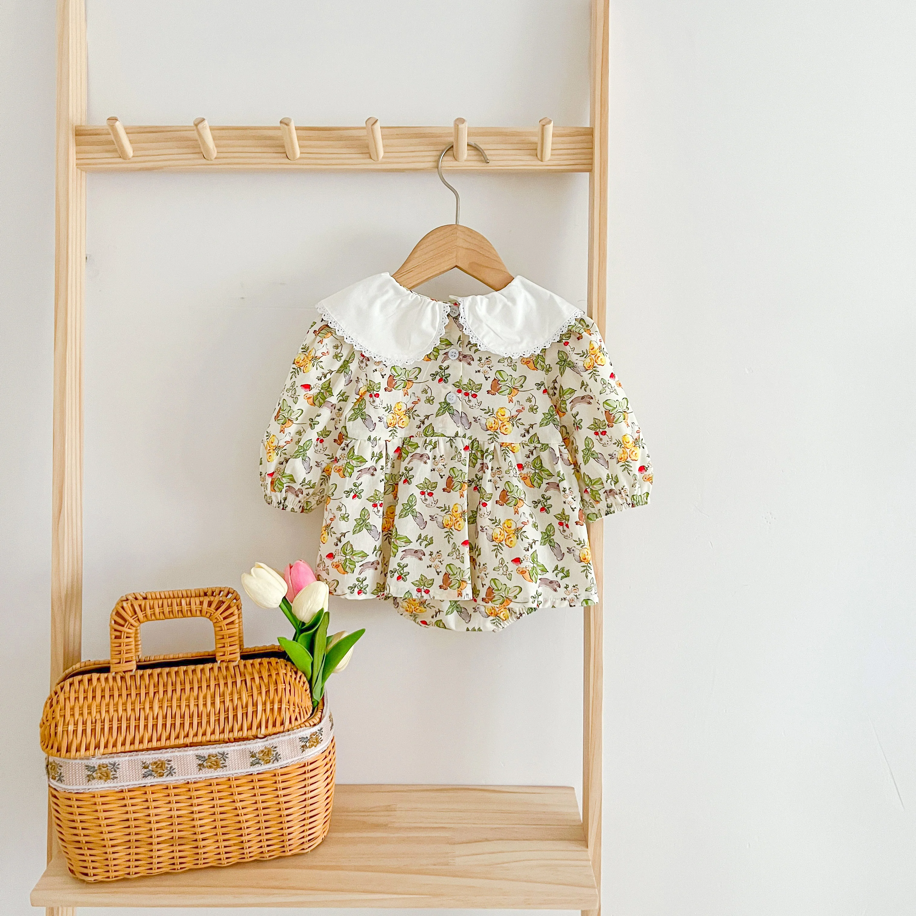 Familien look Frühling Blumen kleid Baby Mädchen bestickt Pandora Kragen Baumwoll kleid Baby Mädchen Blumen Bodysuit Schwestern Look Kleidung – Detail 7